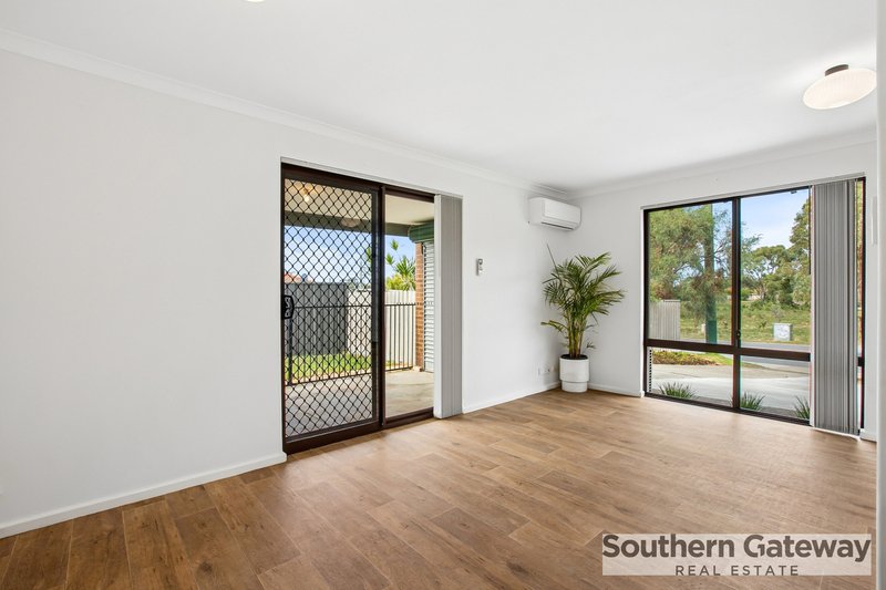Photo - 65 Chisham Avenue, Parmelia WA 6167 - Image 5