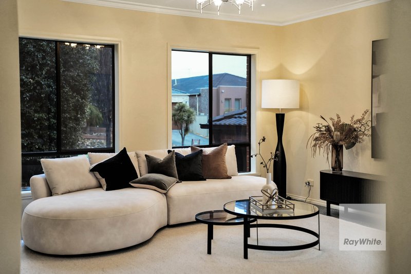 Photo - 65 Clare Boulevard, Greenvale VIC 3059 - Image 25