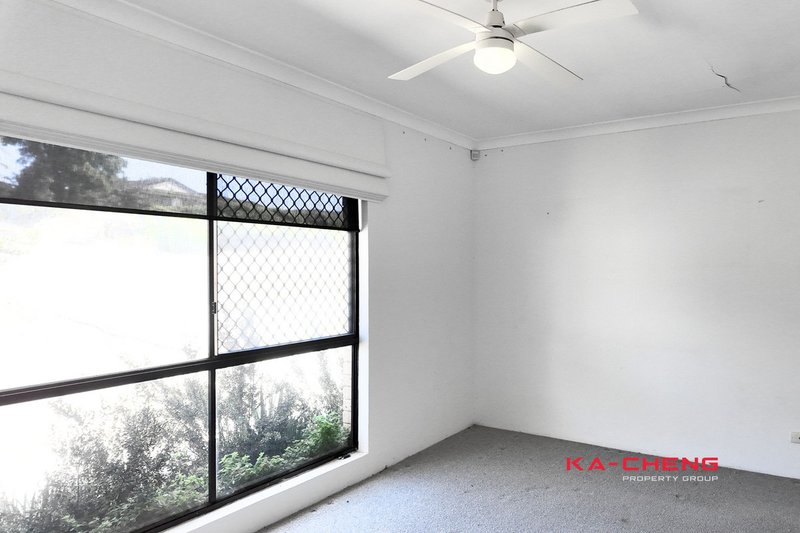 Photo - 65 Clipper Drive, Ballajura WA 6066 - Image 5