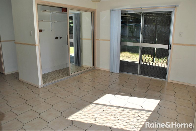 Photo - 65 Collingwood Drive, Collingwood Park QLD 4301 - Image 8