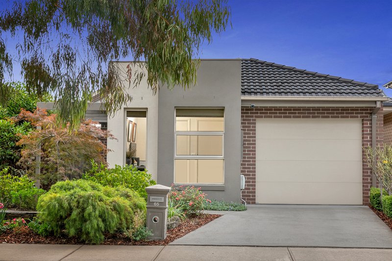 65 Coulthard Crescent, Doreen VIC 3754