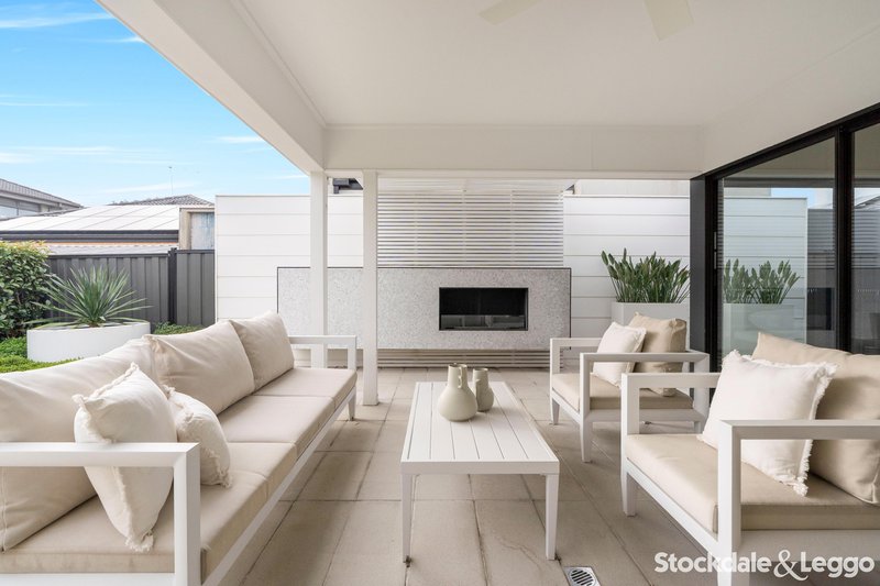 Photo - 65 Creekbridge Street, Craigieburn VIC 3064 - Image 20