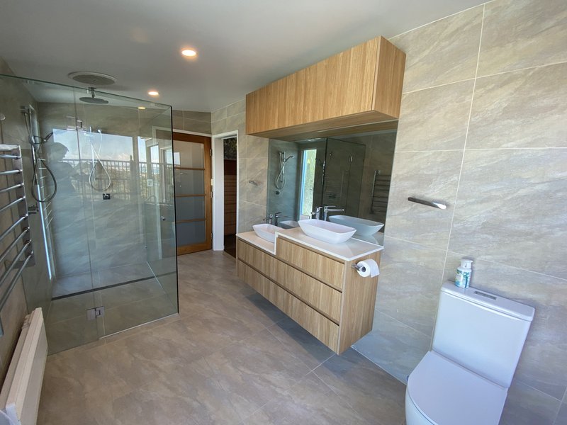 Photo - 65 Crest Drive, Currumbin QLD 4223 - Image 7