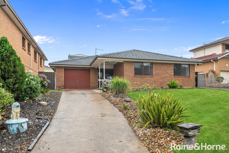 65 Curran Street, Prairiewood NSW 2176