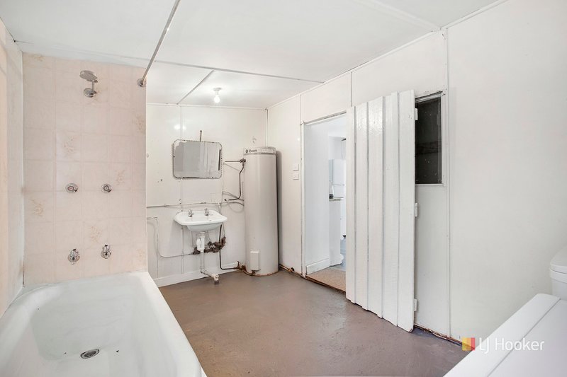 Photo - 65 East Barrack Street, Deloraine TAS 7304 - Image 5