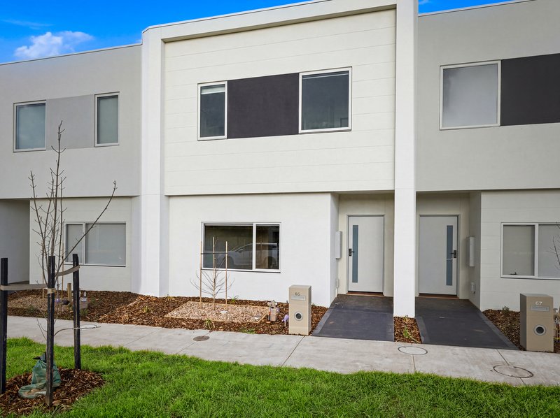 Photo - 65 Everbloom Crescent, Tarneit VIC 3029 - Image 1