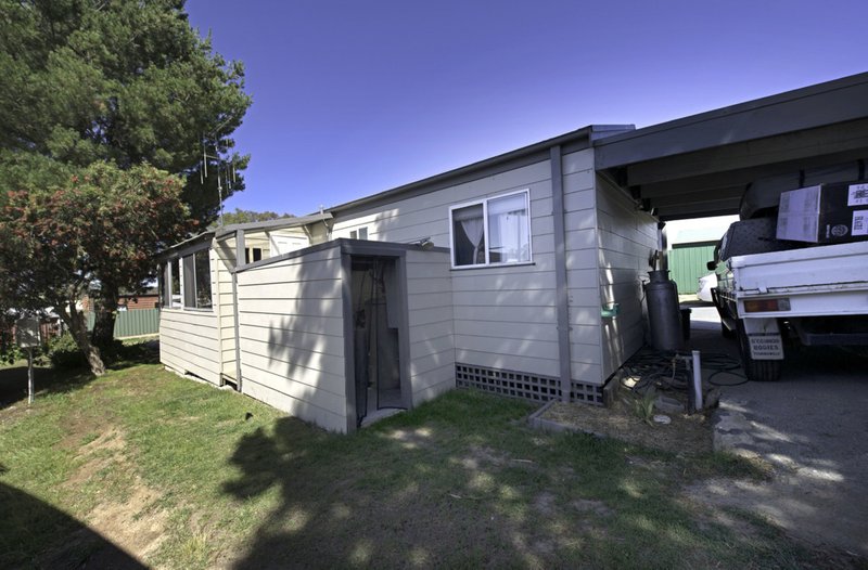 Photo - 65 Federal Highway 'Eaglehawk' , Sutton NSW 2620 - Image 14