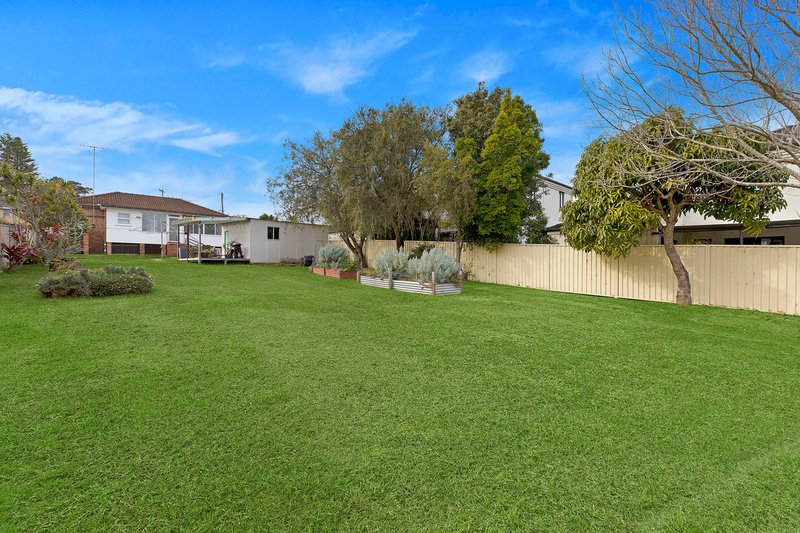 Photo - 65 Fraser Road, Long Jetty NSW 2261 - Image 7