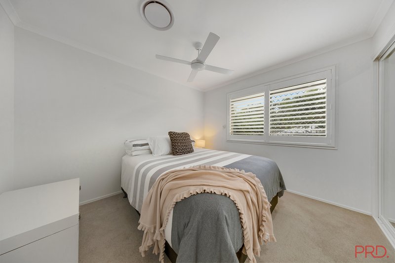 Photo - 65 Geoffrey Thomas Drive, Tannum Sands QLD 4680 - Image 13