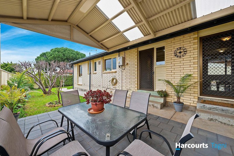 Photo - 65 Glenhelen Road, Morphett Vale SA 5162 - Image 12