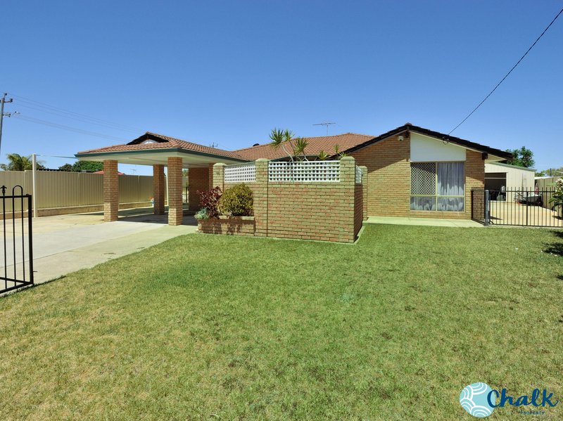 Photo - 65 Grange Drive, Cooloongup WA 6168 - Image 2