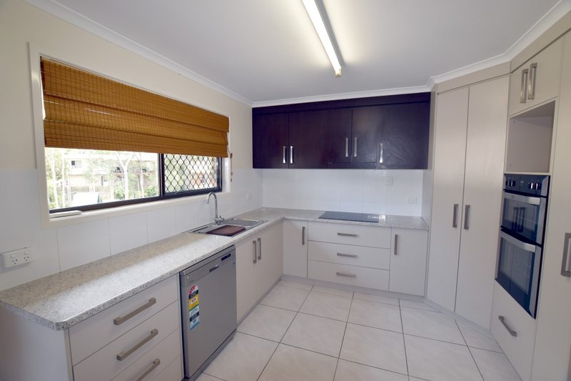 Photo - 65 Gretel Drive, Clinton QLD 4680 - Image 7