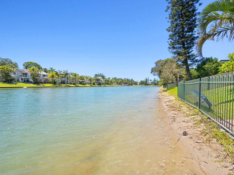 Photo - 65 Guineas Creek Road, Elanora QLD 4221 - Image 7