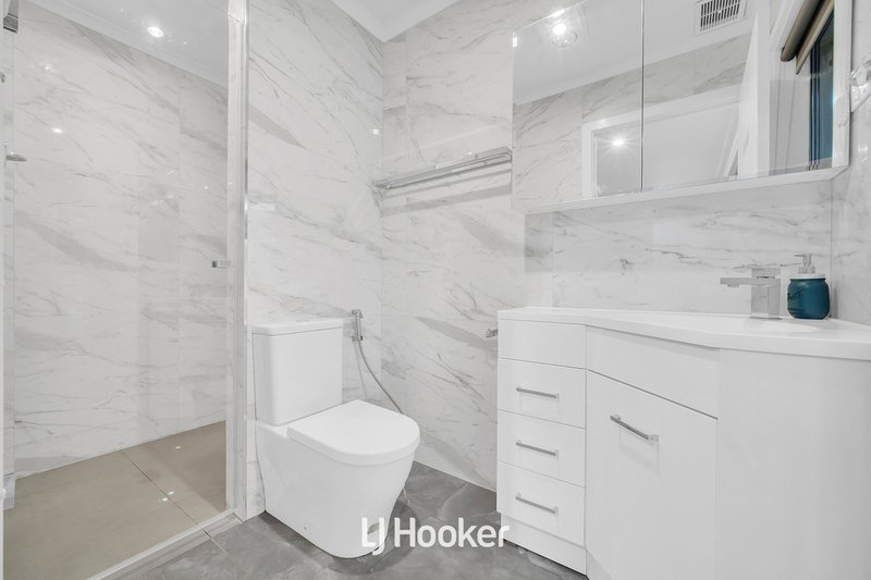 Photo - 65 Hanleth Avenue, Springvale VIC 3171 - Image 10