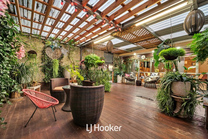 Photo - 65 Hanleth Avenue, Springvale VIC 3171 - Image 12