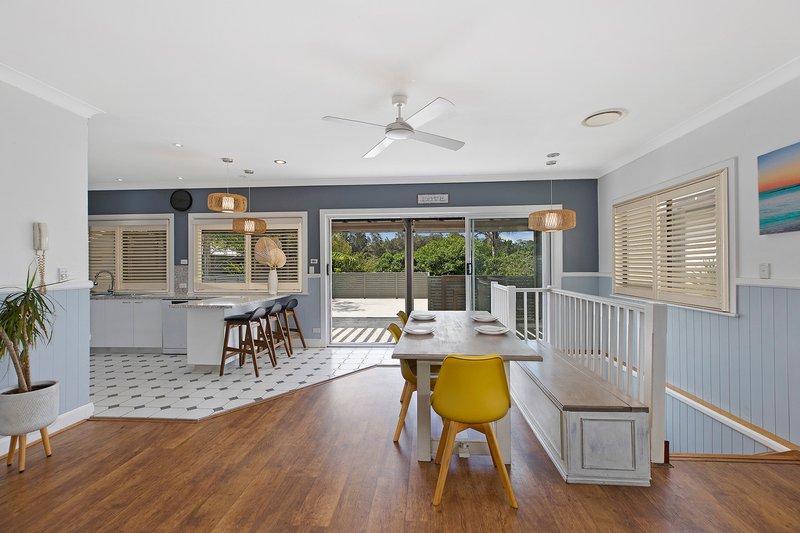 Photo - 65 Havenview Road, Terrigal NSW 2260 - Image 2