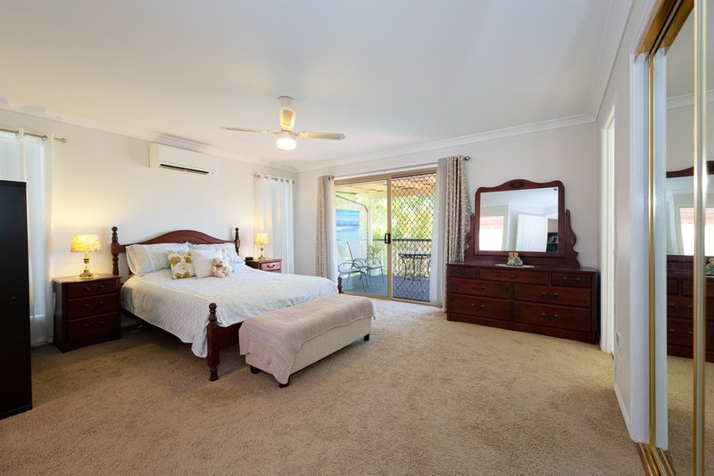 Photo - 65 Headsail Drive, Banksia Beach QLD 4507 - Image 14