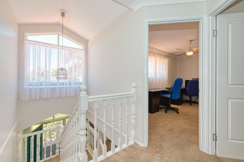 Photo - 65 Headsail Drive, Banksia Beach QLD 4507 - Image 15