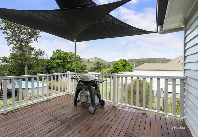 Photo - 65 Highland Street, Esk QLD 4312 - Image 9