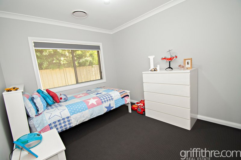 Photo - 65 Hillam Drive, Griffith NSW 2680 - Image 19