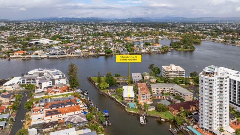 Photo - 6/5 Holborow Close, Surfers Paradise QLD 4217 - Image 11