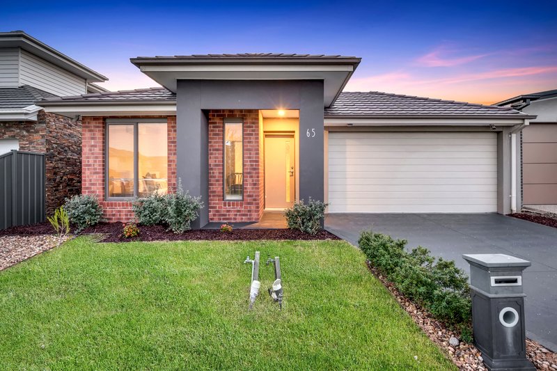 65 Horizon Boulevard, Greenvale VIC 3059