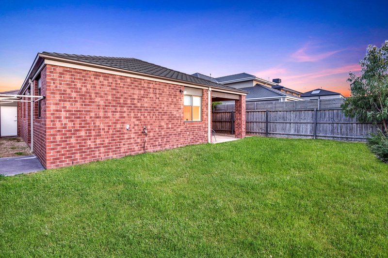 Photo - 65 Horizon Boulevard, Greenvale VIC 3059 - Image 23