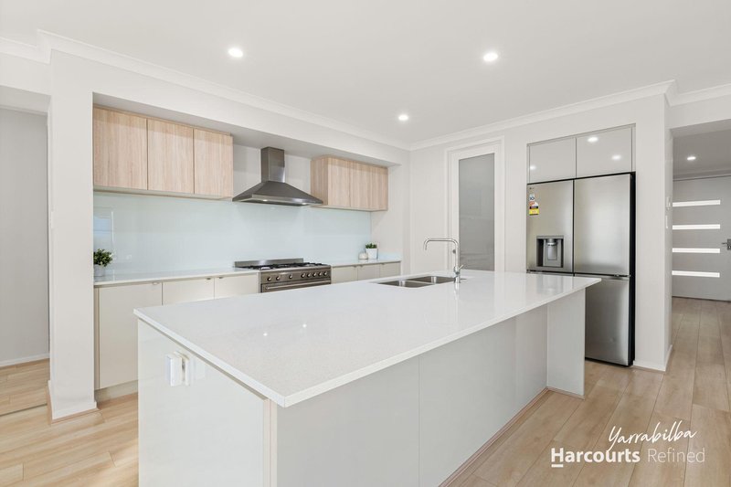 Photo - 65 Horseshoe Circuit, Yarrabilba QLD 4207 - Image 4