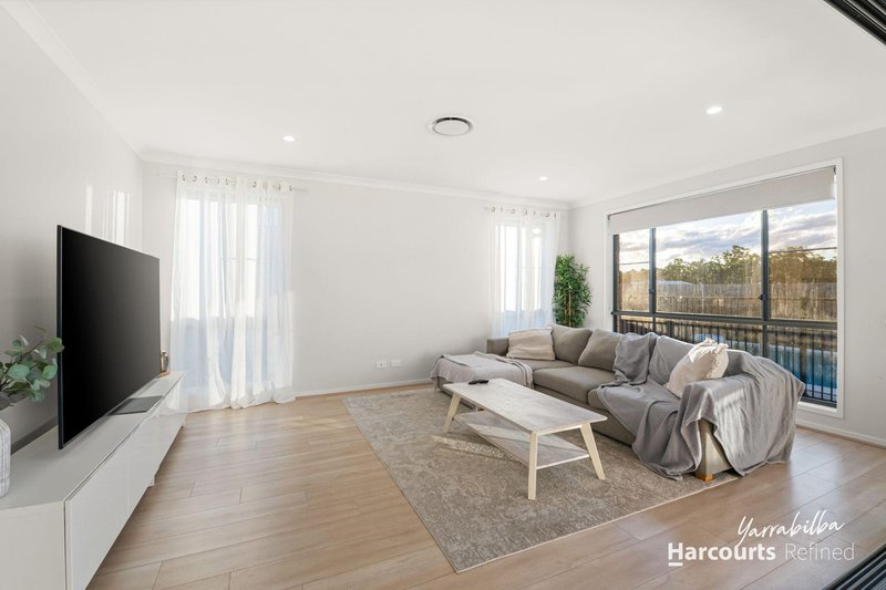 Photo - 65 Horseshoe Circuit, Yarrabilba QLD 4207 - Image 6