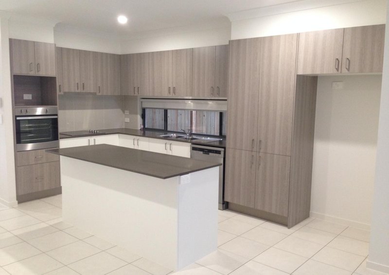 Photo - 65 Kate Circuit, Rochedale QLD 4123 - Image 3