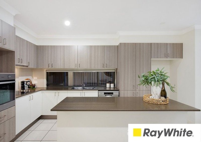 Photo - 65 Kate Circuit, Rochedale QLD 4123 - Image 4