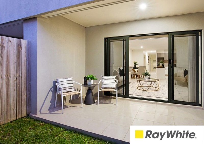 Photo - 65 Kate Circuit, Rochedale QLD 4123 - Image 11