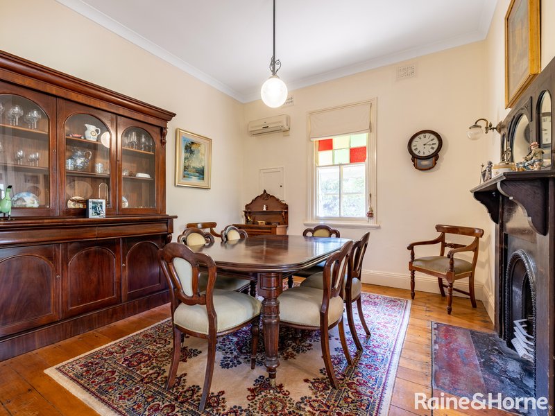 Photo - 65 Lambert Street, Bathurst NSW 2795 - Image 4