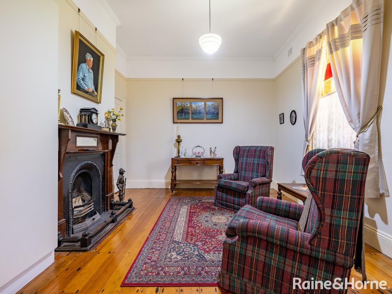 Photo - 65 Lambert Street, Bathurst NSW 2795 - Image 10