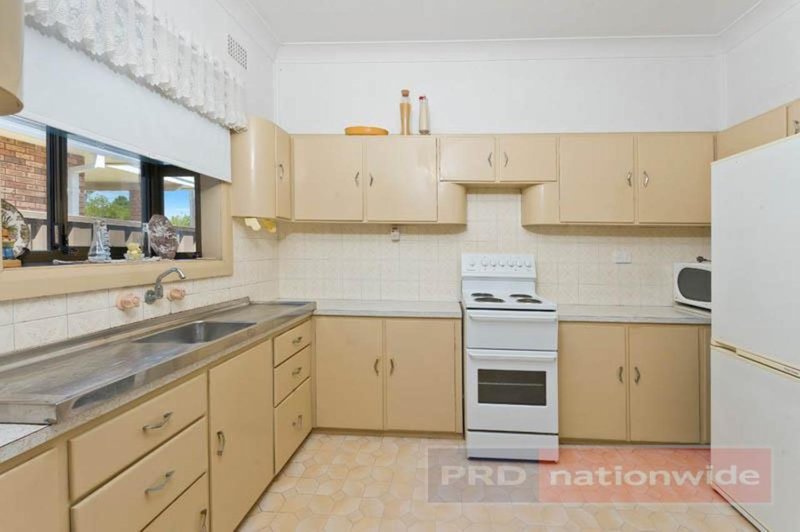 Photo - 65 Lambeth Street, Panania NSW 2213 - Image 4