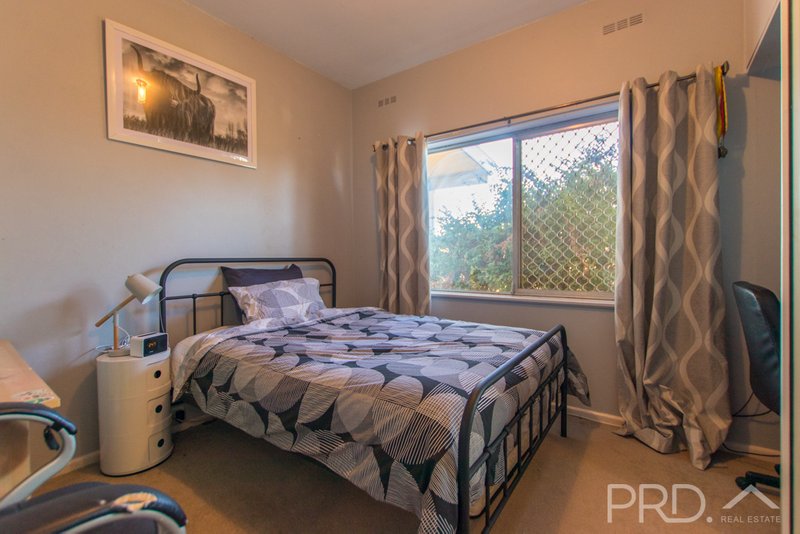 Photo - 65 Lambie Street, Tumut NSW 2720 - Image 11