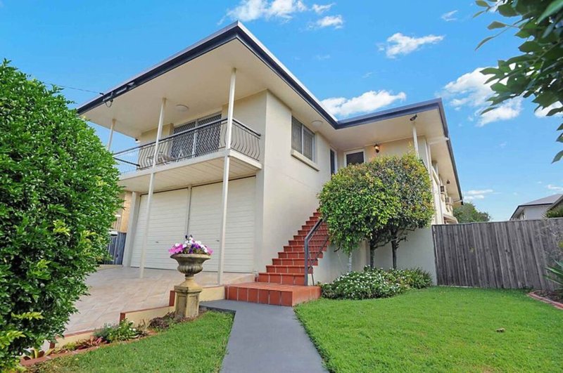 65 Long St , Camp Hill QLD 4152