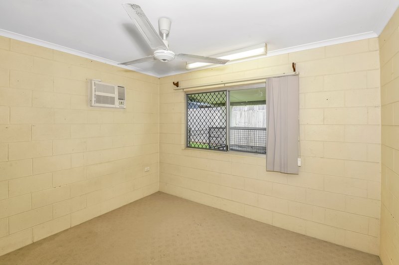 Photo - 65 Lyndel Drive, Bayview Heights QLD 4868 - Image 9