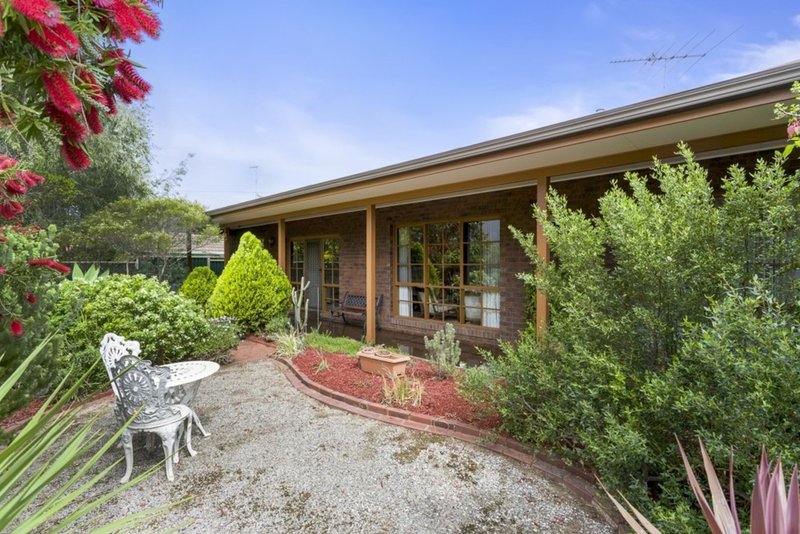 Photo - 65 Manorvale Parade, Werribee VIC 3030 - Image 2