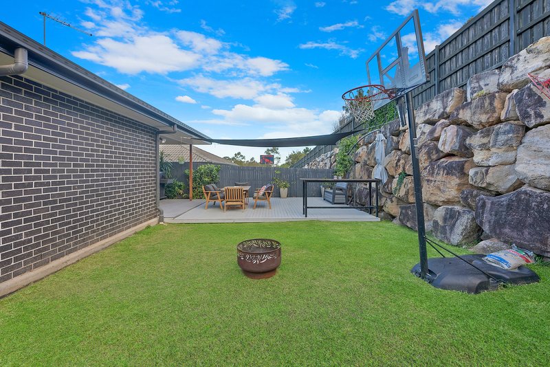 Photo - 65 Mapleton Drive, North Lakes QLD 4509 - Image 15