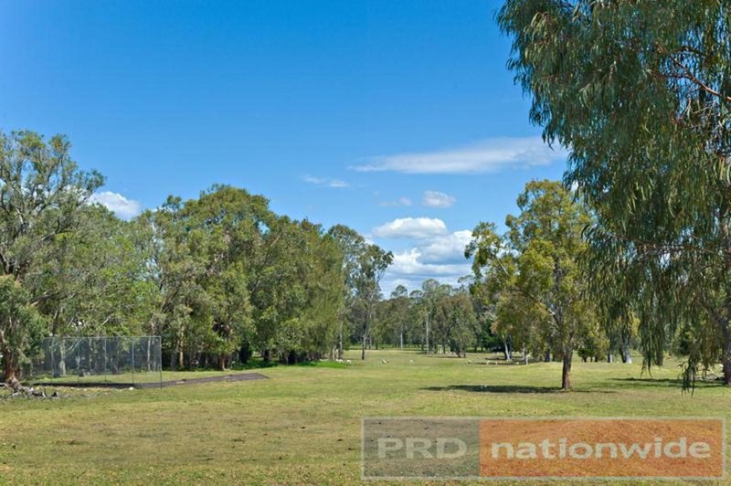 Photo - 65 Martin Crescent, Milperra NSW 2214 - Image 10