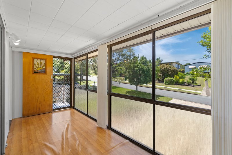 Photo - 65 Narellan Street, Arana Hills QLD 4054 - Image 13