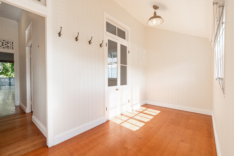 Photo - 65 Noble Street, Clayfield QLD 4011 - Image 5