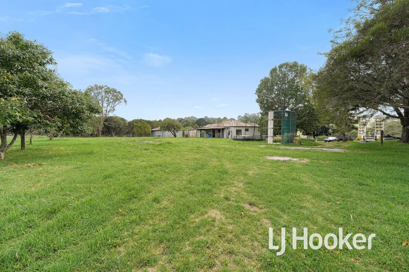 Photo - 65 Norris Road, Pakenham VIC 3810 - Image 17