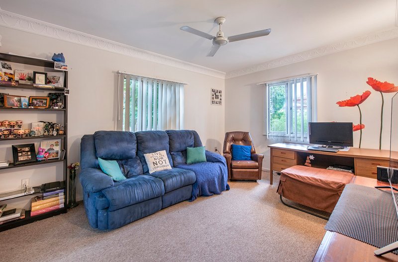 Photo - 65 Norton Street, Upper Mount Gravatt QLD 4122 - Image 3