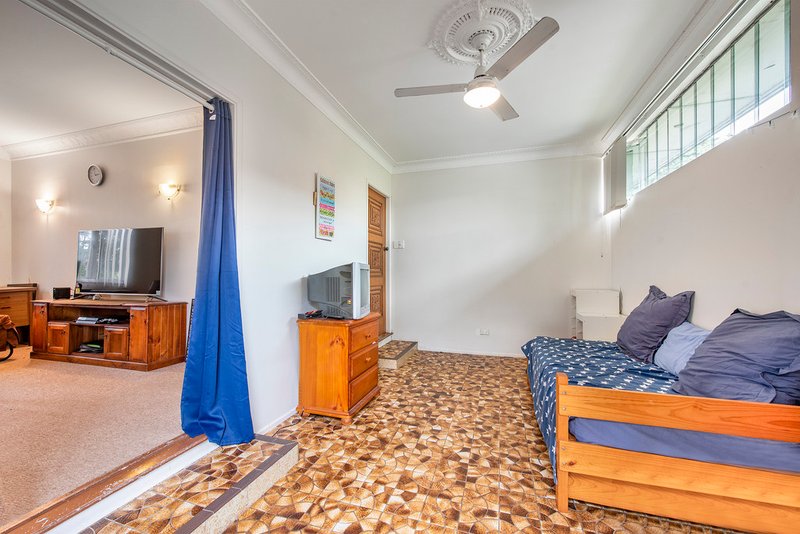 Photo - 65 Norton Street, Upper Mount Gravatt QLD 4122 - Image 4