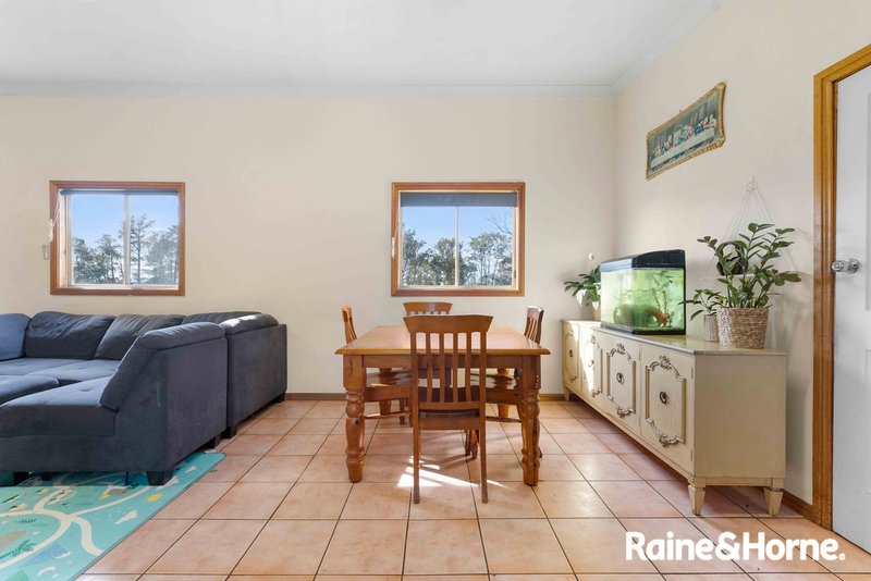 Photo - 65 Oaks Road, Thirlmere NSW 2572 - Image 9