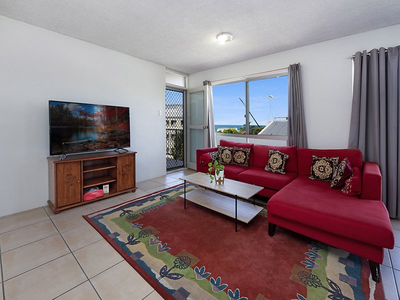 Photo - 6/5 Orvieto Terrace, Kings Beach QLD 4551 - Image 3