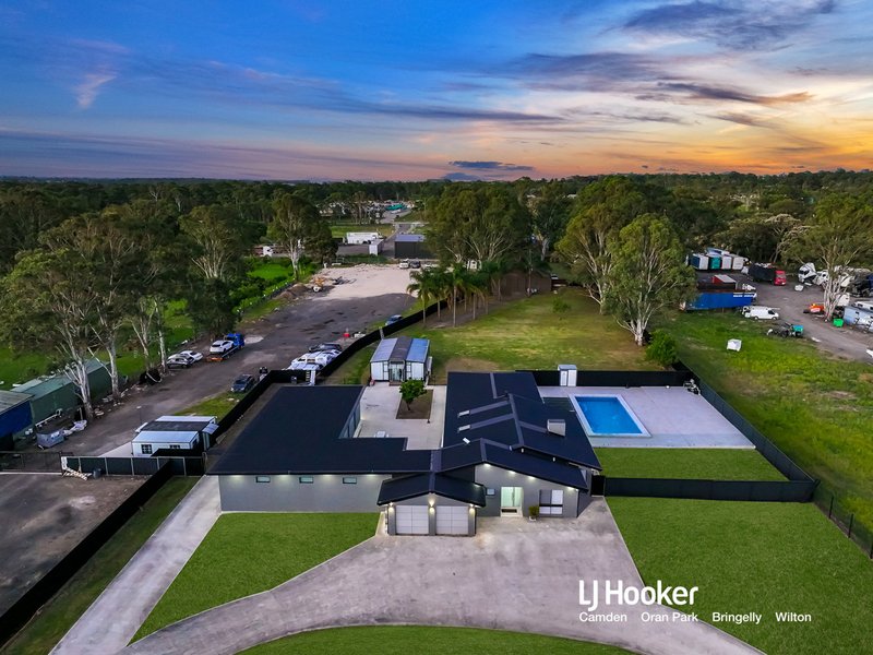 Photo - 65 Overett Avenue, Kemps Creek NSW 2178 - Image 1