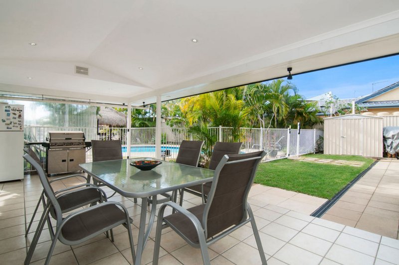 Photo - 65 Oxley Drive, Paradise Point QLD 4216 - Image 6
